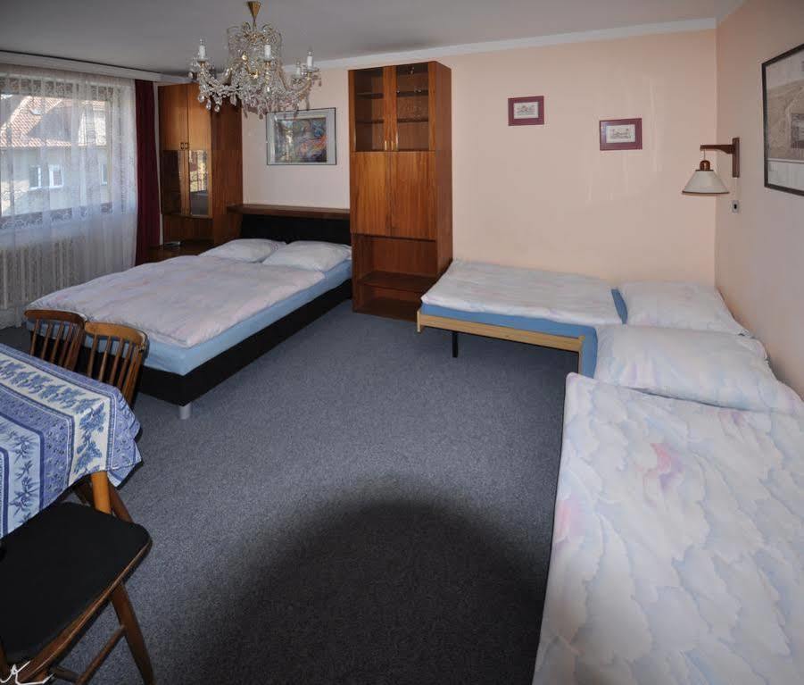 A.V.E. Pension Kliska Prag Dış mekan fotoğraf